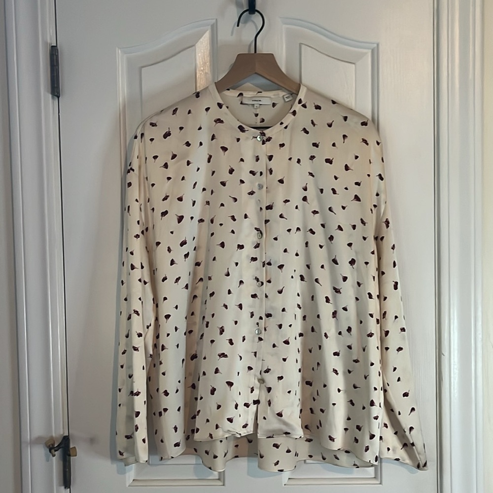 Vince | Fallen Petal Print 100% Silk Blouse Size Large Office Casual Career Wear - Picture 2 of 8